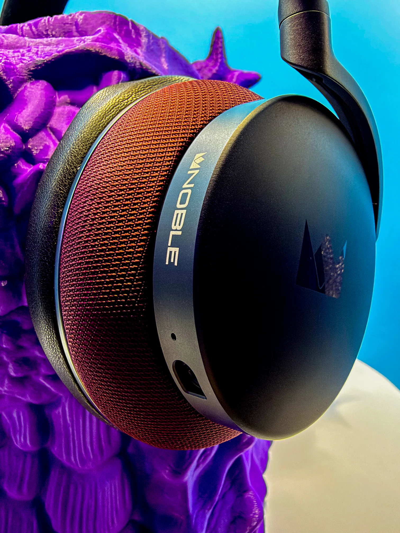 GearZilla Reviews Noble Apollo Pro (1)