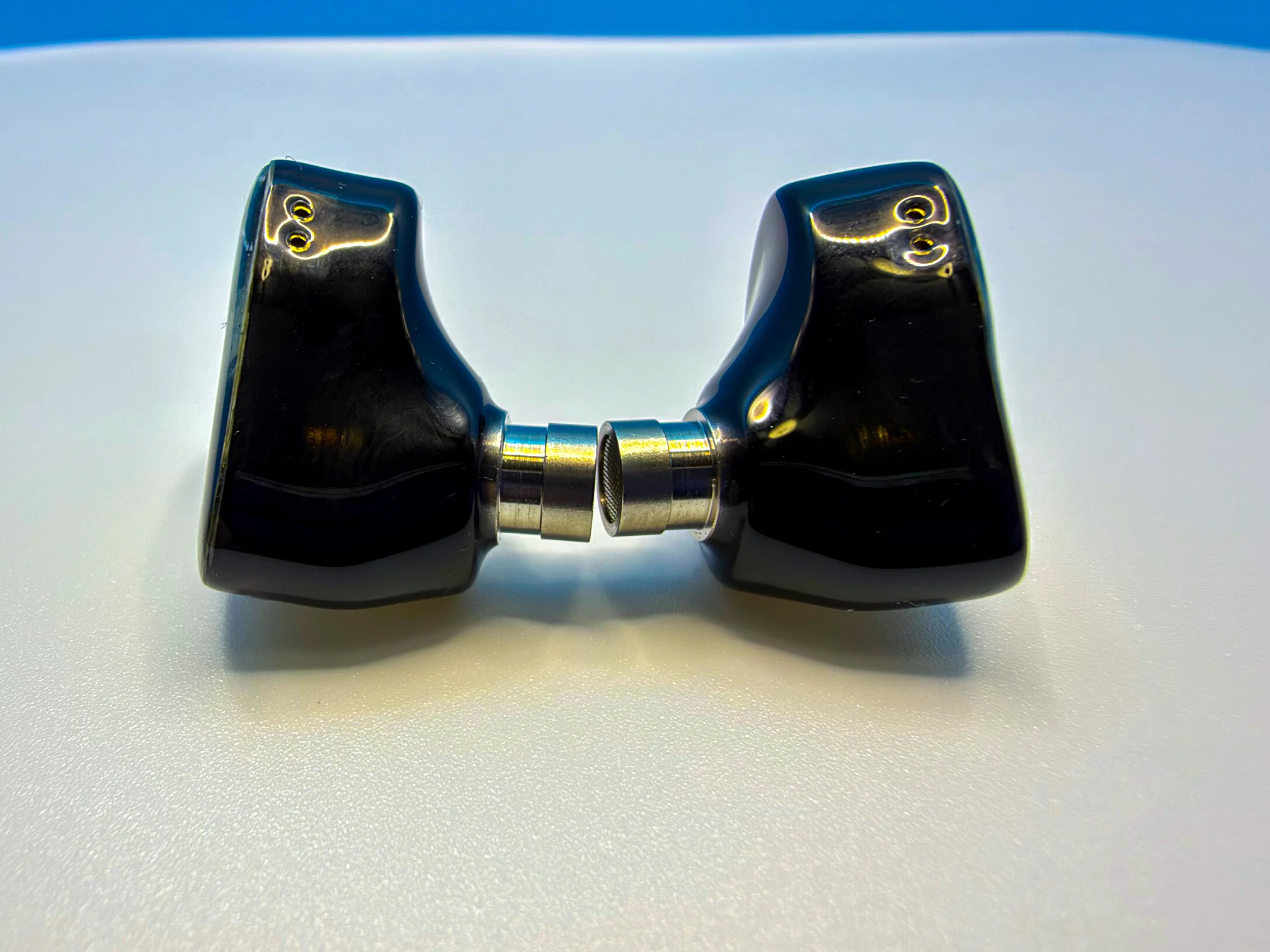 GearZilla Reviews ZiiGaat Thunder (6)