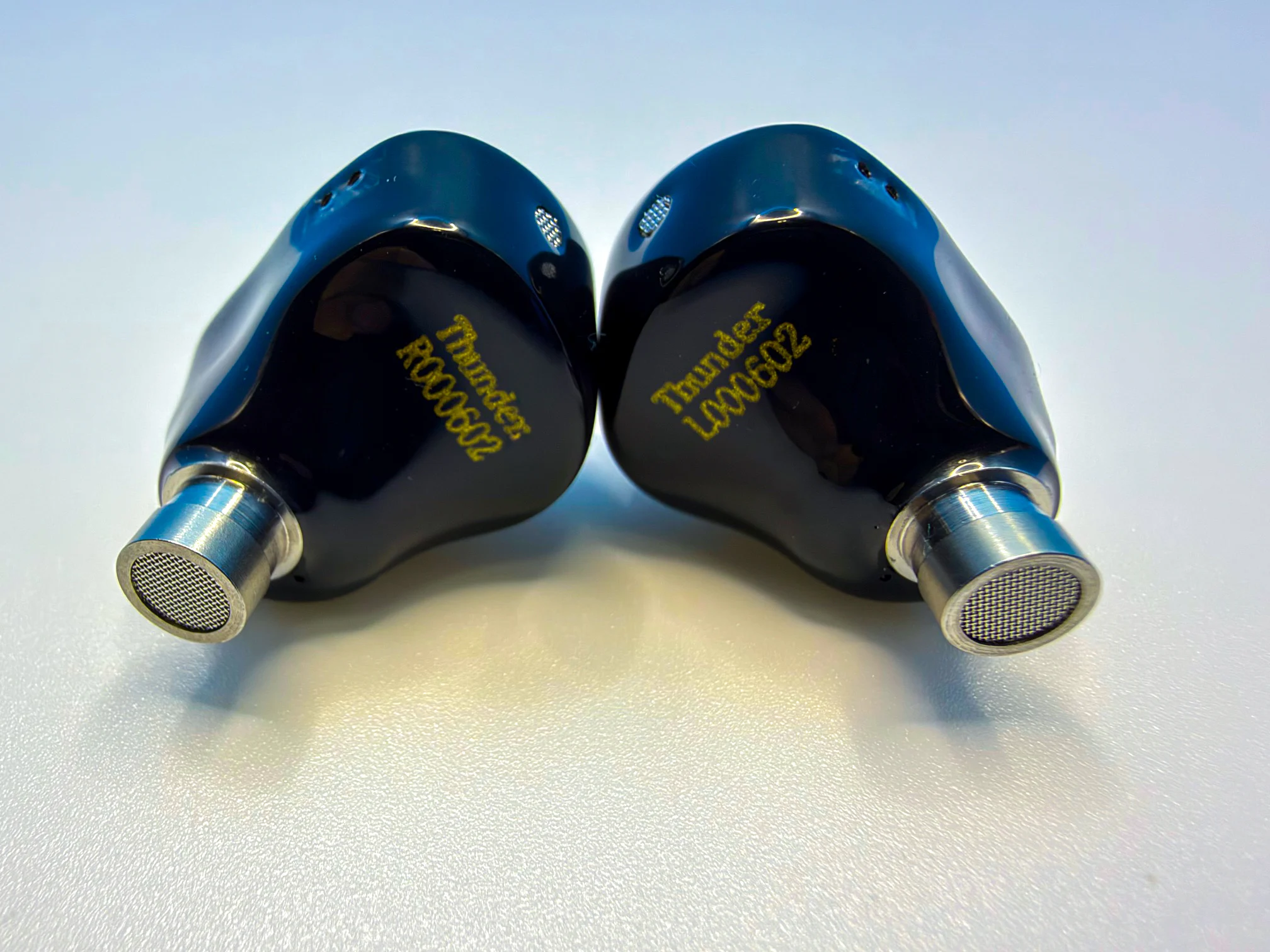 GearZilla Reviews ZiiGaat Thunder (7)